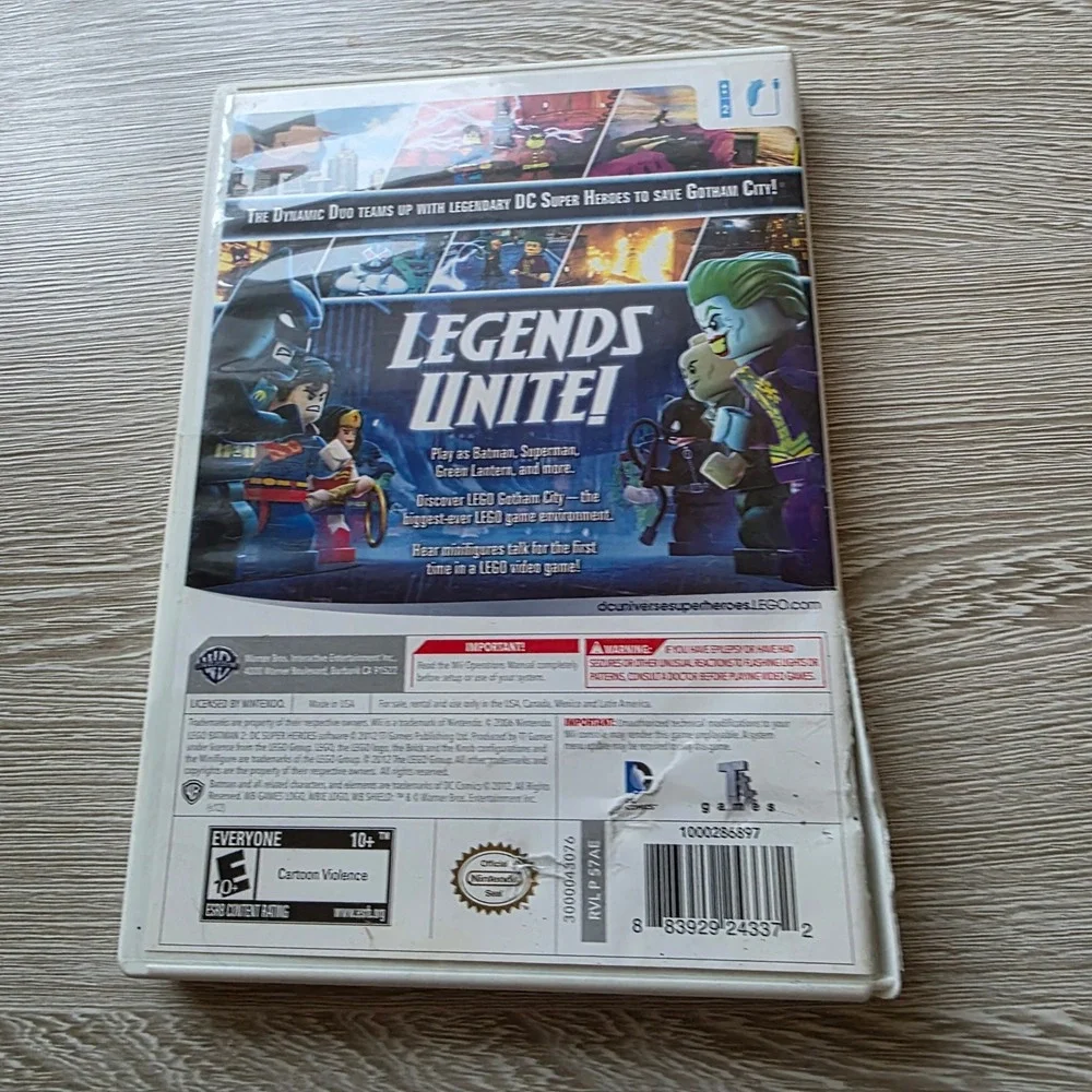 Lego Batman 2 DC Super Heroes Nintendo Wii Video Game‎ Complete CIB